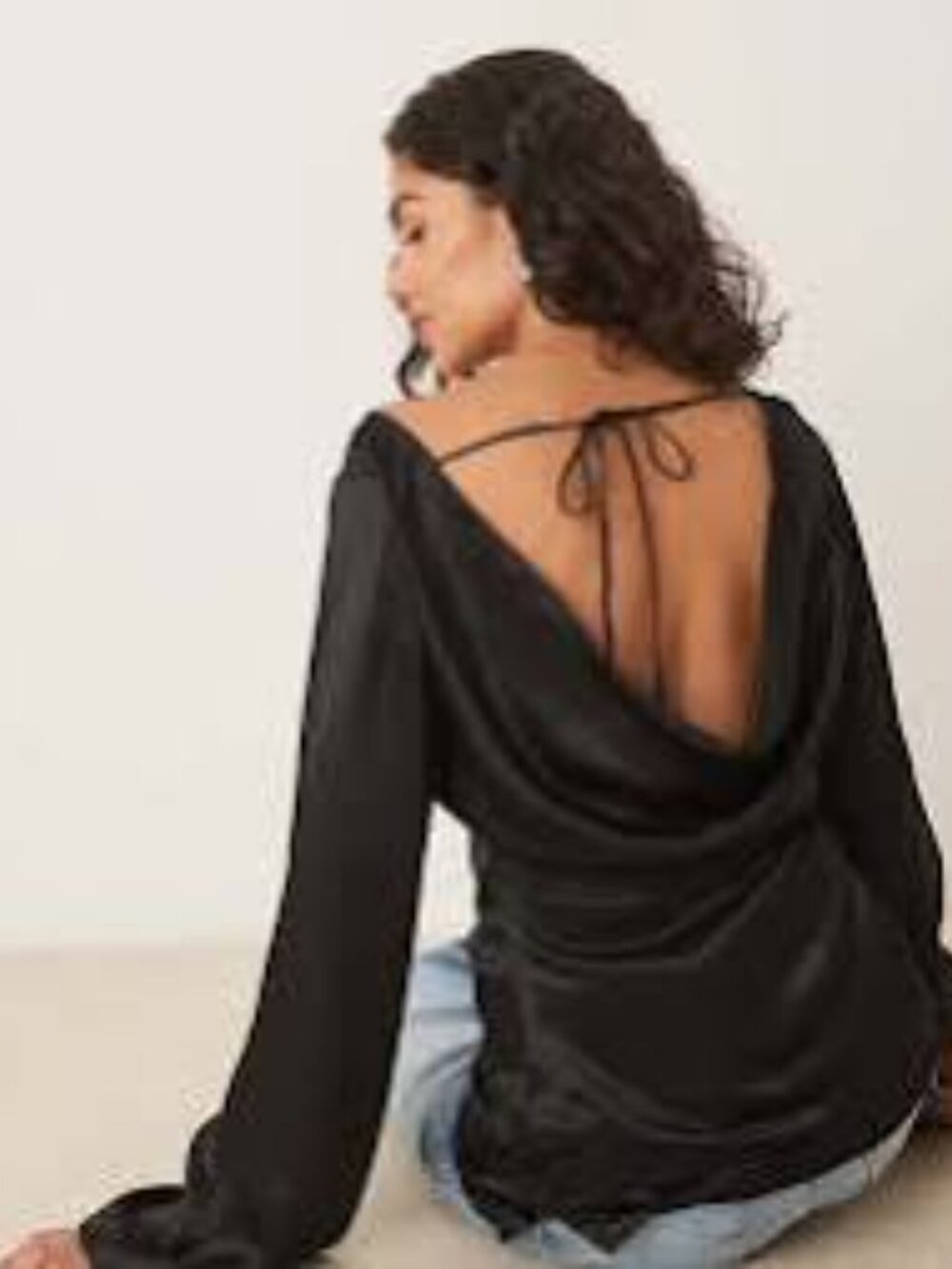 Halogen NWT Black Long Sleeve Cowl Back Blouse Size L Minimalist Chic NWT